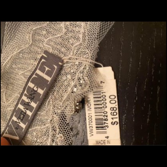 Vera Wang Bridal Sash - Picture 2 of 6